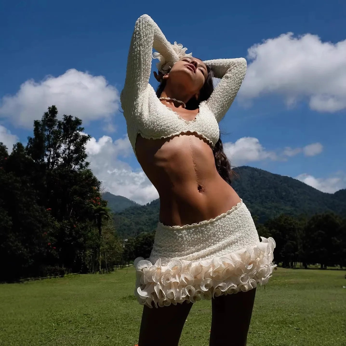 Ivory Ruffle Set